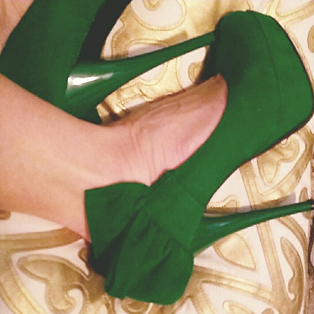 Kelly Green stiletto